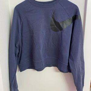 Nike cropped crewneck